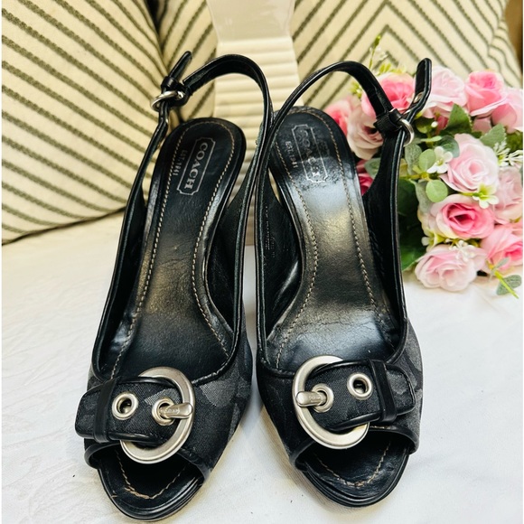 Coach Signature Logo with Black Leather Heel, Size 8 - Picture 15 of 15